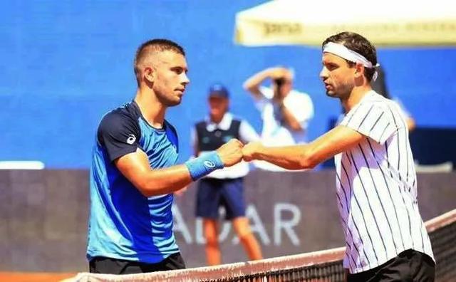 还是做英文 还是做英文